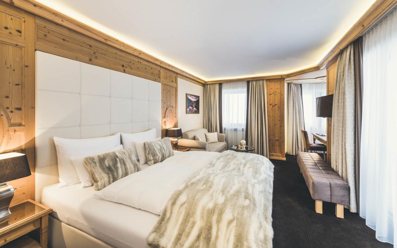 Schlosshotel Ischgl 5 Екстер'єр фото